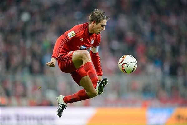 Philipp Lahm - Cựu đội trưởng Bayern Munich với hình ảnh chuyên nghiệp