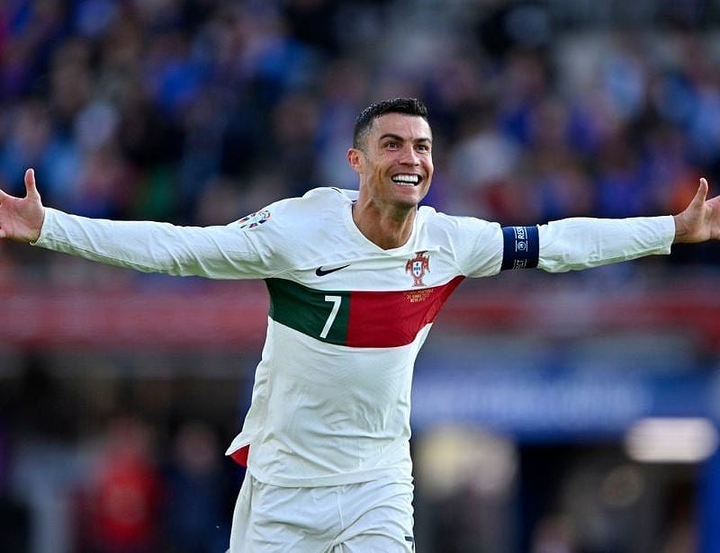 Tìm hiểu 03 kỹ thuật bóng đá đỉnh cao của Ronaldo