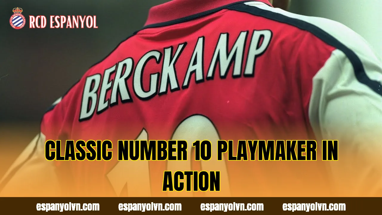 Classic number 10 playmaker in action